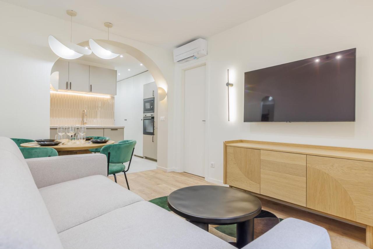 Modern Apartment Near Montmartresacre Coeur Paris Exteriör bild