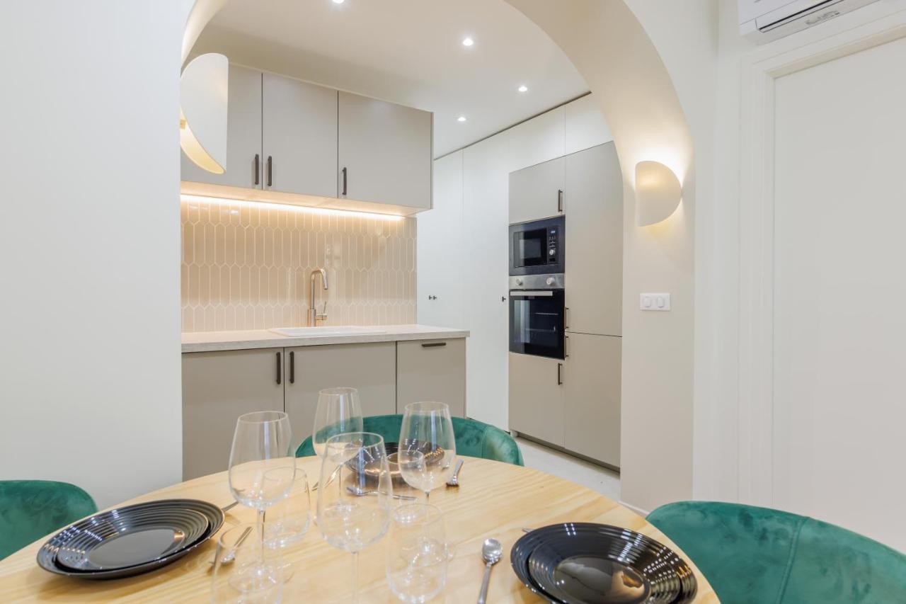 Modern Apartment Near Montmartresacre Coeur Paris Exteriör bild